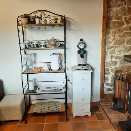 Aux Portes Du Chateau Intimiste Et Cosy A L'abri Des Regards Propice A La Detente Rinxent