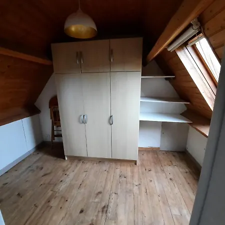 Aux Portes Du Chateau Intimiste Et Cosy A L'abri Des Regards Propice A La Detente